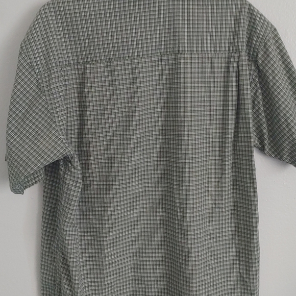 Wrangler Button Up - Picture 2 of 3